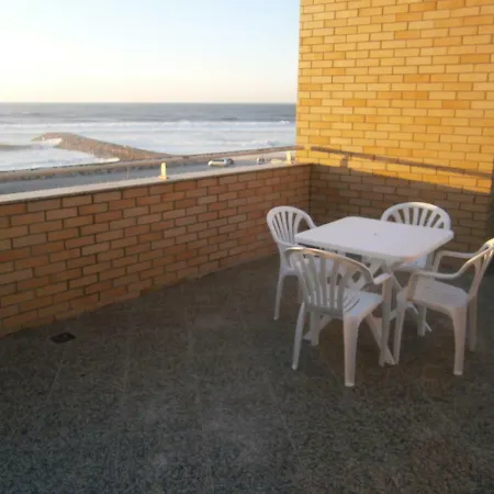 Sun, Pool And Apartment *