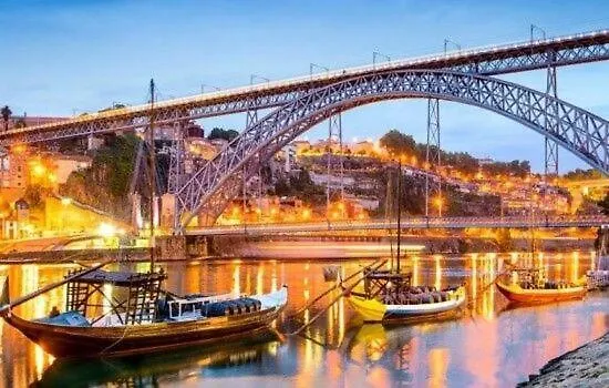 Sun, Pool And Апартаменты Эшмориш